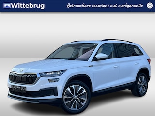Skoda Kodiaq 1.5 TSI 150PK Ambition / 19" LMV / Digitale Cockpit / Zwenkbare Trekhaak / Parkeersensoren V+A / LED Matrix / Stoelverwarming V+A
