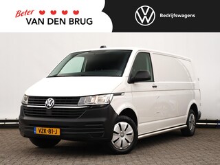 Volkswagen Transporter 2.0 TDI L2H1 28 Economy Business Airco | Cruise Control | App Connect | Trekhaak | Parkeersensoren