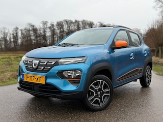 Dacia Spring Comfort Plus 27 kWh / Full Electric / Automaat / Airco / Navi / Leder / Camera / Cruise Control / LMV / NAP