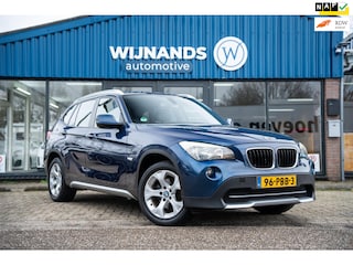 BMW X1 SDrive18i Executive Trekhaak Cruise Clima Lichtmetaal