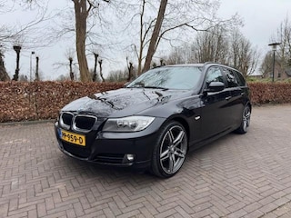 BMW 320D EXECUTIVE 163PK TREKHAAK/LEER/NAV/NIEUWE APK