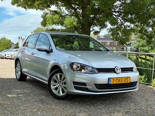 Volkswagen Golf 1.2 TSI Trendline | Airco + Navi nu €9.975,-!!