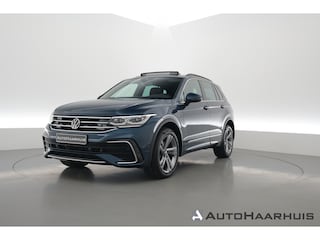 Volkswagen Tiguan 1.4 TSI eHybrid R-Line Business+ | Pano | Elek. Trekhaak | Dig. Cockpit | PDC | Stoel- Stuurverw. | Adapt. Cruise | Nav+App.Connect | IQ.Light v