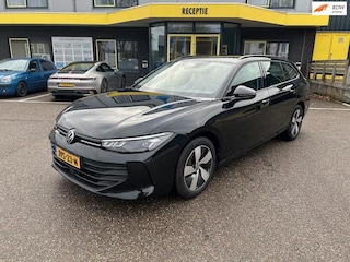 Volkswagen Passat Variant 1.5 eTSI Business