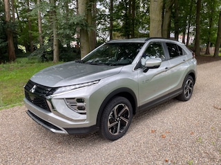 Mitsubishi Eclipse Cross 2.4 PHEV Intense+