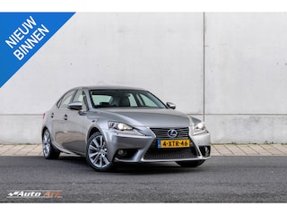 Lexus IS 300h Business Line Pro