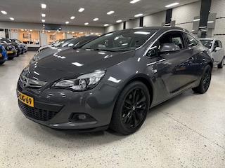 Opel Astra GTC 1.4 T SPORT 140pk Airco ECC PDC LM18 Helf Leder