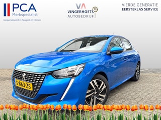 Peugeot 208 100 Pk. Benzine Allure * AUTOMAAT * 1/2 Lederen interieur * Keyless Start Button * Parkeersensoren * Climate & Cruise Control * L.M. Velgen * Apple Carplay / Android Auto * Vingerhoets; Vierde Generatie Eersteklas Service. Al meer dan 100 jaar een begrip in de Brabantse Kempen.