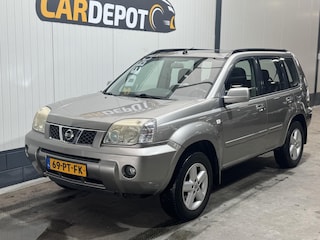 Nissan X-Trail 2.5 Sport Outdoor