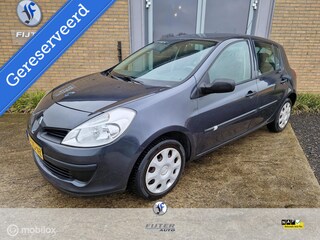 Renault Clio 1.2-16V Dynamique 5Drs Airco