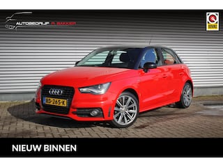 Audi A1 Sportback 1.2 TFSI Attraction // S Line | Stoelverwarming| Cruise control | Navigatie | Zeer nette staat