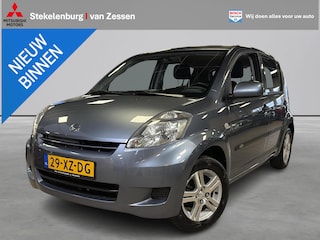 Daihatsu Sirion 2 1.0-12V Premium