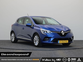 Renault Clio 1.0 TCe Intens | Achteruitrijcamera | Navigatie | Climate control | Cruise control | Parkeersensoren |
