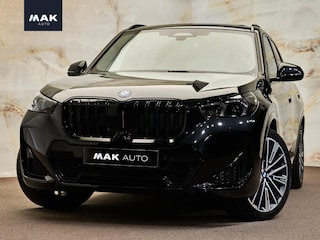 BMW X1 xDrive30e M Sport Pro, pano, tr.haak, H/K, 20", HUD, ACC, keyless, privacy