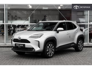 Toyota Yaris Cross 1.5 Hybrid AWD l PDC