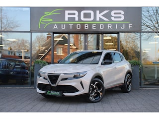 Alfa Romeo Junior 1.2 Turbo Hybrid Ibrida Speciale