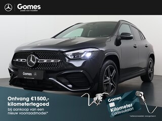 Mercedes-Benz GLA 250 e Business Solution AMG | Night Pakket | Trekhaak | Panoramadak | MULTIBEAM LED Koplampen | Stoelverwarming | Sfeerverlichting | Apple CarPlay | Android Auto | Elektrische Achterklep | Elektrisch Inklapbare Buitenspiegels | Achteruitrijcamera | Parkeersensoren