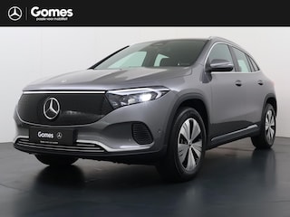 Mercedes-Benz EQA 250+ Business Solution | Progressive Advanced Pakket | Trekhaak | DISTRONIC Afstandsassistent | Dodehoekassistent | Adaptieve Grootlichtassistent | LED Koplampen | Stoelverwarming | Sfeerverlichting |  Elektrische Achterklep | Elektrisch Inklapbare Buitenspiegels | Achteruitrijcamera | Parkeersensoren