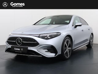 Mercedes-Benz CLA 180 Business Solution AMG | Panoramadak | Adaptieve Cruise Control | Dodehoekassistent | Verkeersbordenassistent | Adaptieve Grootlichtassistent | Stoelverwarming | Sfeerverlichting | Apple CarPlay | Android Auto | Achteruitrijcamera | Parkeersensoren