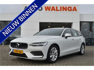 Volvo V60 2.0 B3 Momentum Vol Leer | Camera | Stoel en stuurverw. | Trekhaak 1800kg Carplay | Dealer onderhouden |