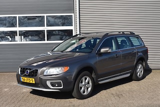 Volvo XC70 2.4D SUMMUM / VERW STOELEN / LEDER / NL AUTO / 100% ONDERHOUD