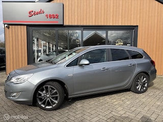 Opel Astra Sports Tourer 1.4 Turbo Cosmo