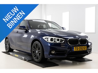 BMW 118i High Executive, Sport Line, Uniek! LCI, Navi, Keyless, Leer, Automaat!