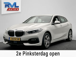 BMW 118i Executive Edition * Origineel Nederlands * Carplay Navigatie Climate-control Cruise