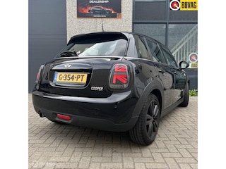 Mini Cooper 1.5 Pepper Serious Business 2017