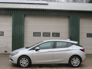 Opel Astra 1.0 Online Edition