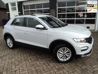Volkswagen T-Roc 1.0 TSI Style ACC Lane Assist Trekhaak