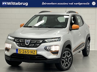Dacia Spring Comfort Plus (Orange Pack) 27 kWh LEDER | NAVIGATIE | LICHTMETALEN VELGEN