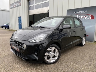 Hyundai i10 1.2 MPI 85PK / Airco / Cruise / Carplay / Stuur en stoelverw. / PDC / LMV