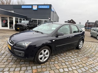 Ford Focus 1.6-16V Futura
