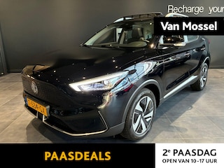 MG ZS Long Range Luxury 70 kWh Trekhaak | ALL Season banden | Panoramadak | Carplay | Lederinterieur | Clima | Cruisecontrole