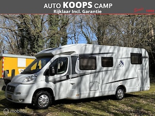 Knaus Sky Ti 700 MEG Fiat 2.3 130pk Euro 5 | Enkele-bedden | Aparte Douche/ wc | Garage | Fietsendrager | 85dkm | TOPSTAAT