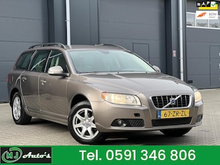 Volvo V70 2.0 SUMMUM NAVI LEDER TREKHAAK