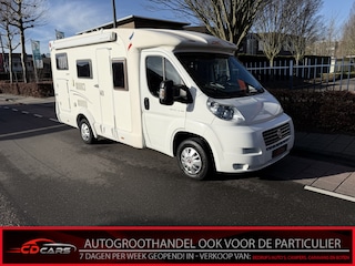 Joint V DC Dicar Sport Vast bed, Keuken, Douche, Toilet, Luifel, Tv, Camera, Airco, Koelkast, Draaibare voorstoelen