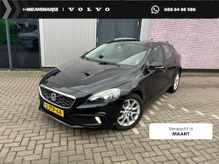 Volvo V40 1.6 T4 Momentum | Navigatie | Trekhaak | Lichtmetalen Velgen 17 inch | Parkeersensoren | LED Dagrijverlichting | High Performance Audio