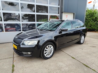 Skoda Octavia 1.0 TSI Greentech Style Camera