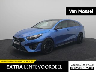 Kia ProCeed 1.5 T-GDi GT-Line | Automaat | Navigatie | Panoramadak | Apple Carplay / Android Auto | Climate Control | Camera | Digital Cockpit | Kia Connect | Stoel- Stuurverwarming | Adaptive Cruise Control | Lichtmetalen Velgen | Lage km stand