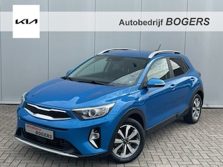 Kia Stonic 1.0 T-GDi MHEV DynamicPlusLine Navigatie ( Apple Carplay/Android auto), Climate Control, Cruise Control, Afn.Trekhaak, Stoel/Stuurverwarming