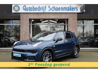 Lynk & Co 01 1.5 261PK! 6.6Kwh LADEN! 360-CAMERA STOELVERW. PANO/SCHUIF MEMORY INFINITY DAB NAVI CARPLAY ELEK.ACHTERKLEP 20"LMV