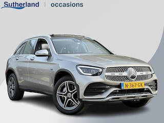Mercedes-Benz GLC 300e 4MATIC Premium Plus | Panoramadak | Trekhaak | Achteruitrijcamera | Stoelverwarming | Half leder |