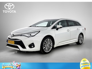 Toyota Avensis Touring Sports 1.8 VVT-i Executive Business Premium Automaat | Trekhaak | Parkeersensoren |