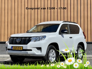 Toyota Land Cruiser 2.8 D-4D-F Challenger High Roof Blind Van | Direct Leverbaar | 3500 Kg Trekken | Tot 10 Jaar Garantie | Cruise Control | Trekhaak | Airconditioning |