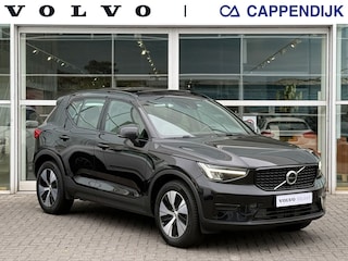 Volvo XC40 T4 211PK Recharge Plus Dark| Panodak| Camera| H&K Sound| Elek.