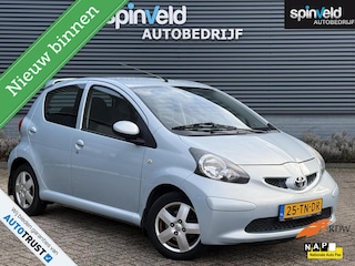 Toyota Aygo 1.0-12V + BJ`07 NAP NL Airco 5drs Elekpakket Spoiler