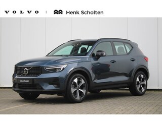 Volvo XC40 B4 Plus Dark | Trekhaak | Verwarmbare voorstoelen en stuurwiel | Premium audio by Harman Kardon | Verwarmbare voorruit | 19 inch lichtmetalen velgen