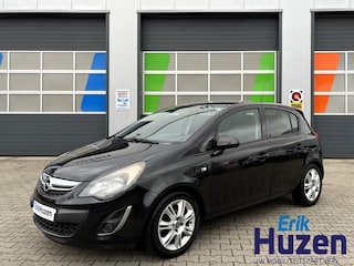 Opel Corsa 1.4-16V BLITZ/ Climate control (Airco)/ Navi/ LM velgen